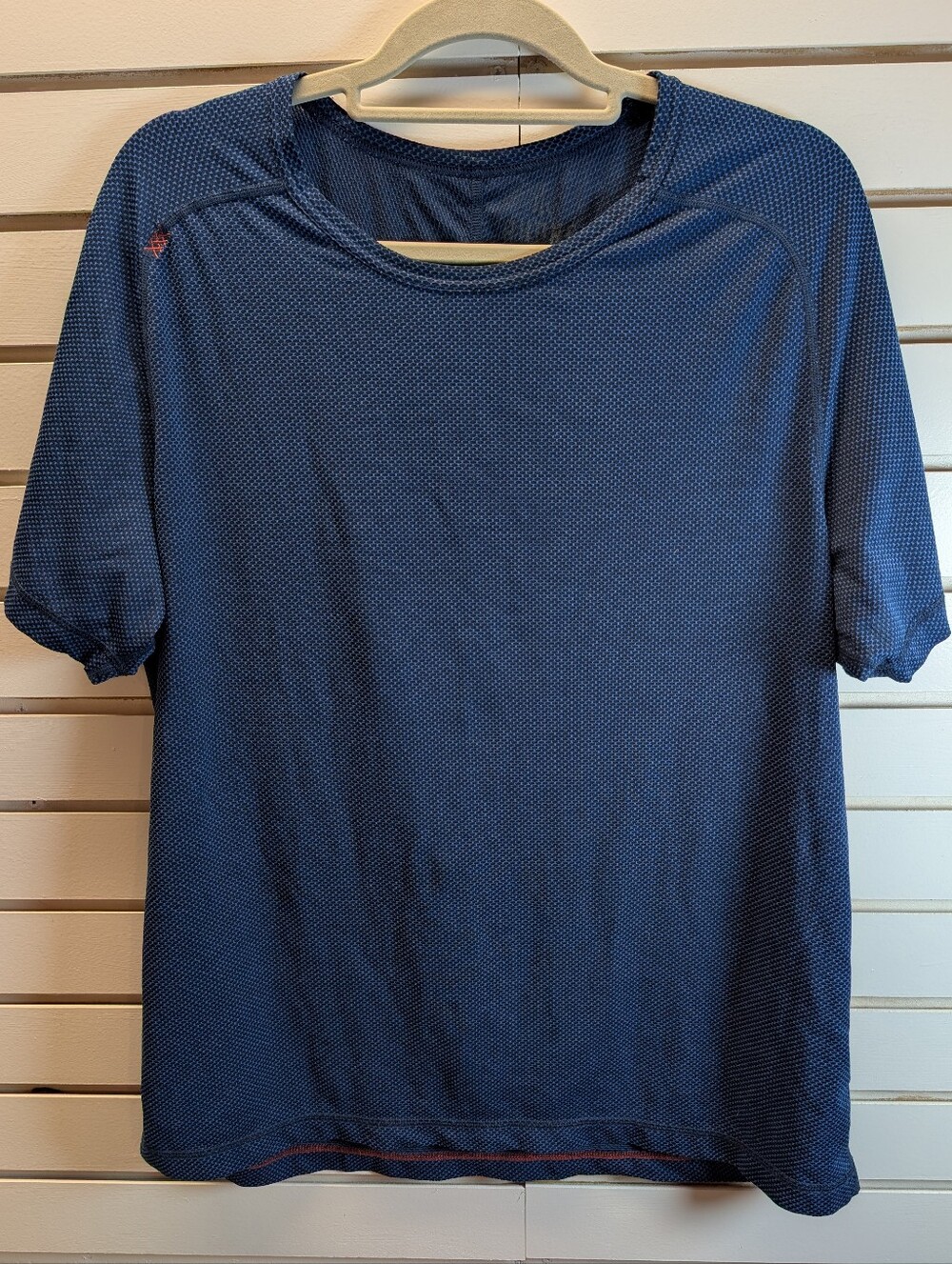 RHONE Reign Short Sleeve Performance Stretch T-Shirt Blue Men's Size XL Gym EUC